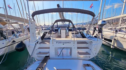 Dufour 44