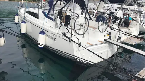 Oceanis 30.1