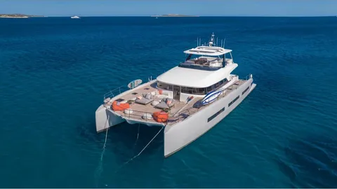 Lagoon Seventy 8