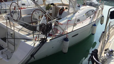 Oceanis 43