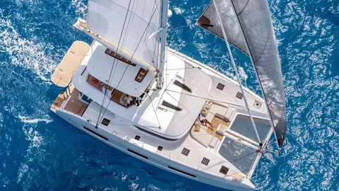 Lagoon 55