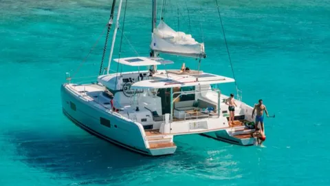 Lagoon 42