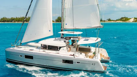 Lagoon 42