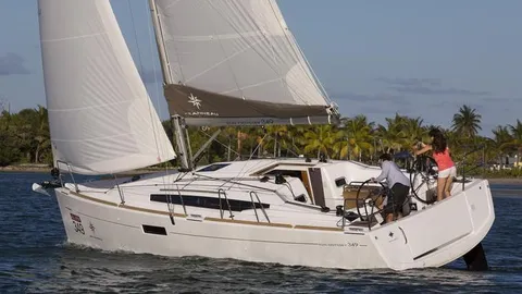 Sun Odyssey 349