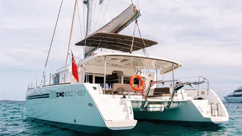 Lagoon 450