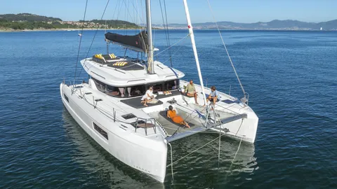 Lagoon 43