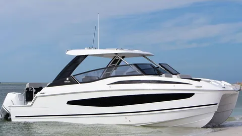 Aquila 32 Sport