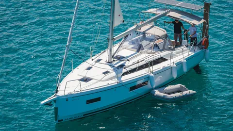 Oceanis 37.1
