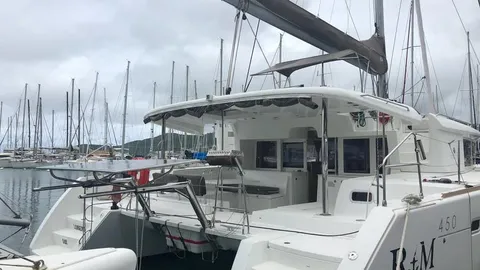 Lagoon 450